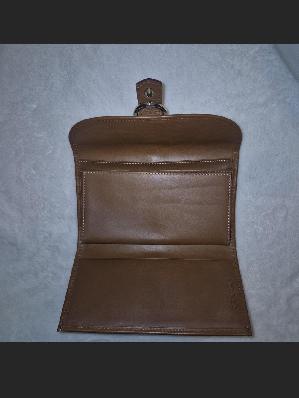 Dooney & Bourke White and Brown Leather Shoulder Bag - Picture 4 of 7